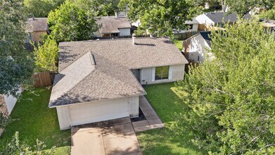 17310 Nordway Dr in Houston, TX - Building Photo - Building Photo