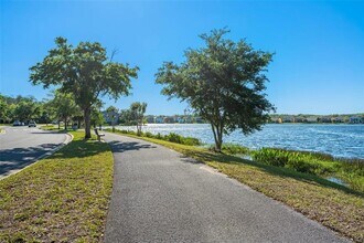 10375 Winding Marsh Trail in Orlando, FL - Building Photo - Building Photo