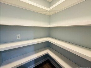300 Wedge Ct in Hope Mills, NC - Building Photo - Building Photo