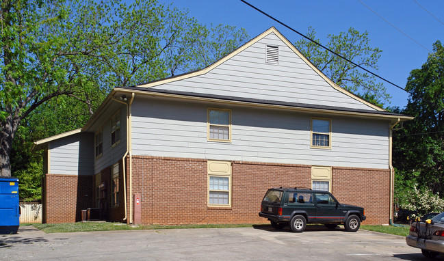 807 Clay St in Raleigh, NC - Building Photo - Building Photo