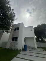 532 NW 17th Ave in Fort Lauderdale, FL - Building Photo