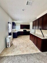 3923 Dogwood Tr in Baytown, TX - Building Photo - Building Photo
