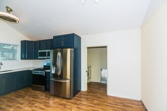 94-1086-1086 Lumihoahu St in Kapolei, HI - Foto de edificio - Building Photo