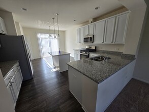 522 Fairway Dr in Naperville, IL - Building Photo - Building Photo