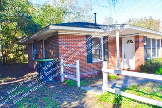1810 6th St in Beaufort, SC - Building Photo - Building Photo