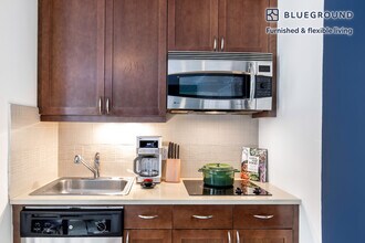 488 7th Ave in New York, NY - Building Photo - Building Photo