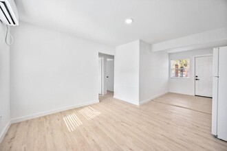 6811 Del Rio St in Houston, TX - Building Photo - Building Photo