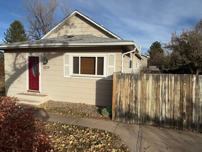 property at 6204 S Prince St