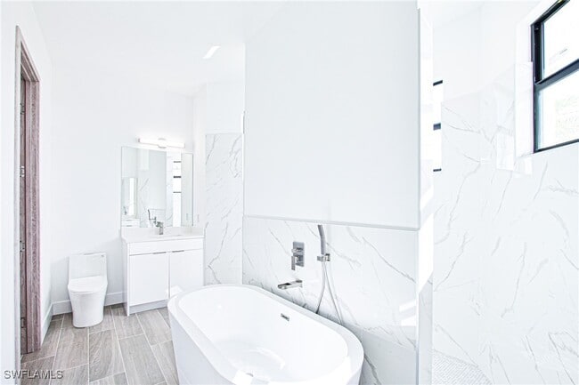 property at 3206 SW 5th Ave