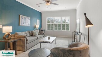 97 Market Point Dr in Greenville, SC - Building Photo