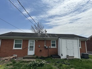 2119 Jasmine Dr in Lexington, KY - Building Photo - Building Photo