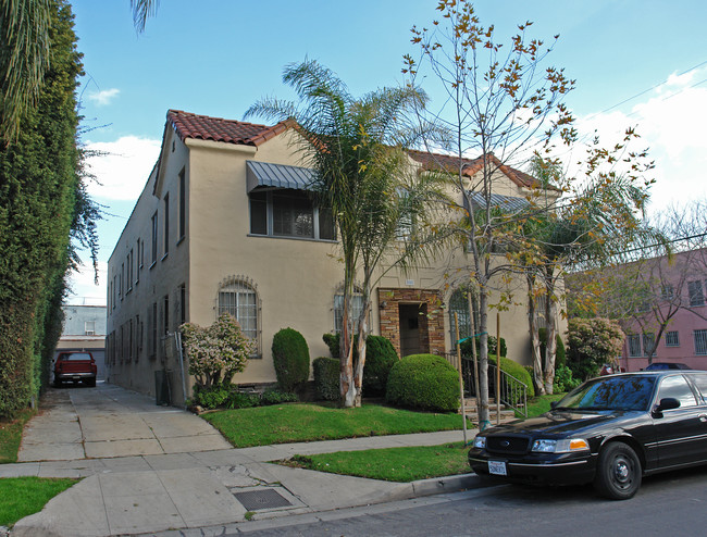 404 N Sierra Bonita Ave in Los Angeles, CA - Building Photo - Building Photo