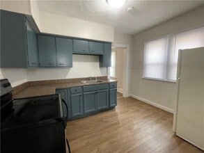 36 Nye Park, Unit 38 in Rochester, NY - Foto de edificio - Building Photo