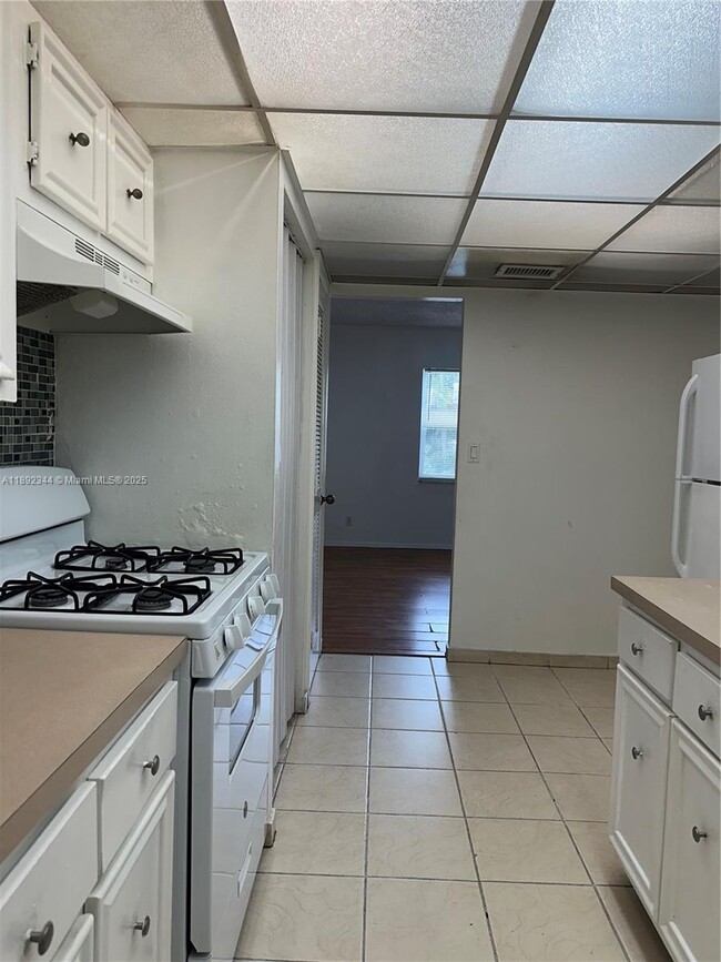 18101 NW 68th Ave