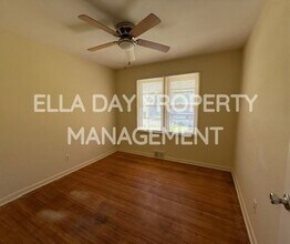 1737 S Drollinger Rd in Wichita, KS - Building Photo - Building Photo