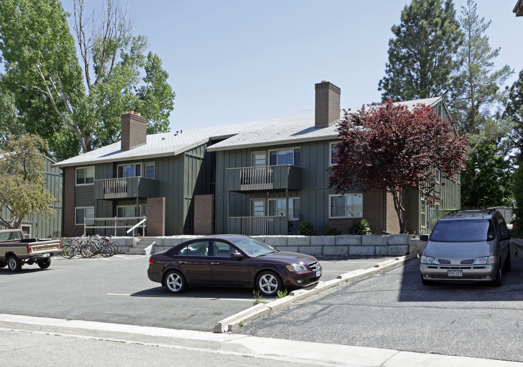 Spring Park Apartments in Fort Collins, CO - Building Photo