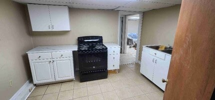 5010 Lakemont Dr in Douglasville, GA - Building Photo - Building Photo
