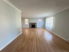 1400 Rossman Ave SE in Grand Rapids, MI - Building Photo - Building Photo