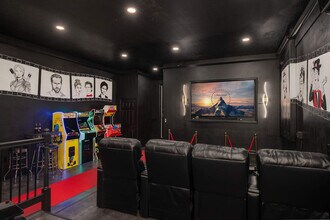 1227 Radiant St in Kissimmee, FL - Building Photo - Building Photo