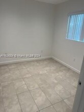 2331 SW 58th Ave in Miami, FL - Building Photo - Building Photo