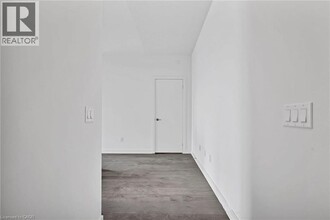 55 Duke St W in Kitchener, ON - Building Photo - Building Photo