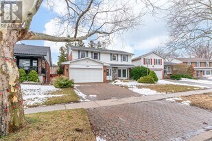 34 Harringay Crescent in Toronto, ON - Building Photo