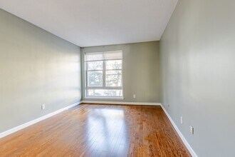 100 Marion St in Brookline, MA - Building Photo - Building Photo