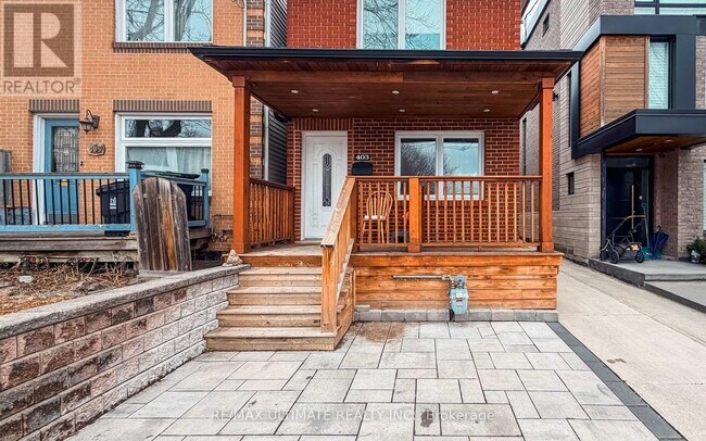 403 Winona Dr in Toronto, ON - Building Photo - Building Photo