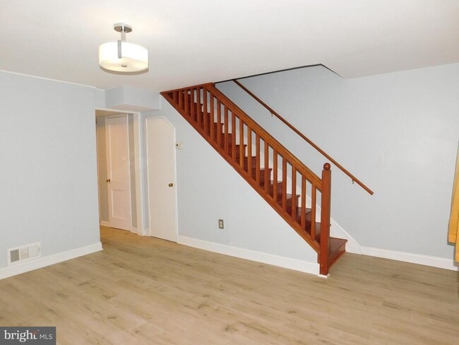 827 S Harrison St in Arlington, VA - Building Photo - Building Photo