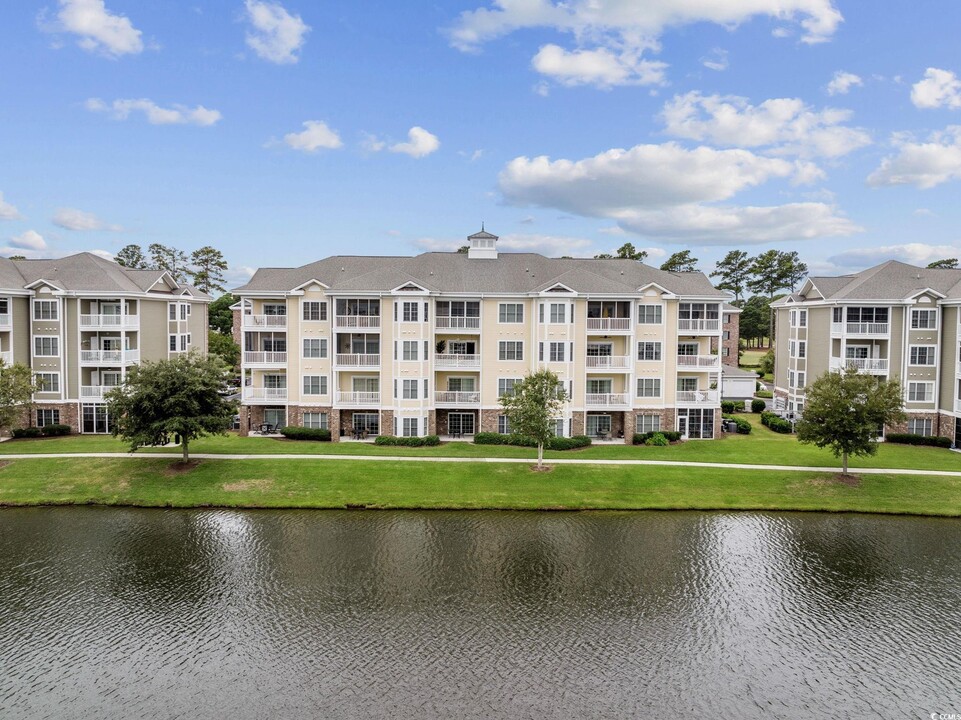 4805 Luster Leaf Cir in Myrtle Beach, SC - Foto de edificio