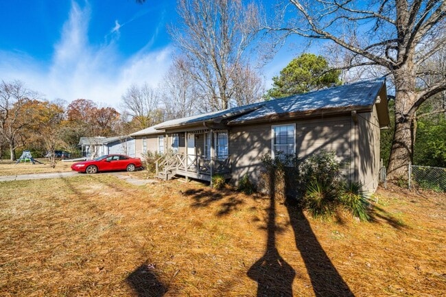 940 5th St in Pleasant Grove, AL - Building Photo - Building Photo