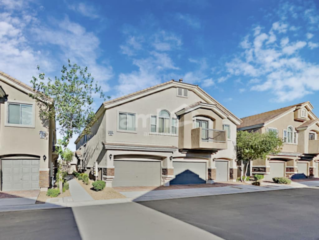 10132 Sunset Palisades Way