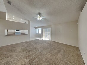 523 Terranova Cir in Winter Haven, FL - Building Photo - Building Photo