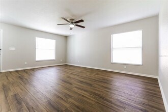 1404 E Laura St in Plant City, FL - Building Photo - Building Photo