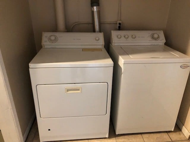 615 Ardmore Dr in Ferndale, MI - Building Photo - Building Photo