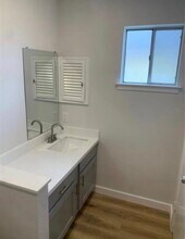 7414 Redding Rd in Houston, TX - Building Photo - Building Photo