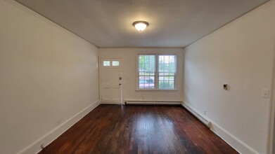 306 Loring Dr in Sumter, SC - Building Photo - Interior Photo