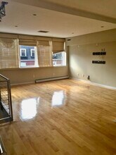 35 E Concord St, Unit 4 in Boston, MA - Building Photo - Building Photo