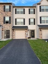 60 Katelyn Dr in New Oxford, PA - Building Photo