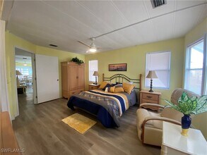 14715 Patrick Henry Rd in North Fort Myers, FL - Building Photo - Building Photo