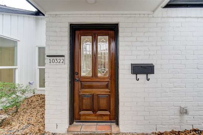10322 Lynbrook Hollow St in Houston, TX - Building Photo - Building Photo