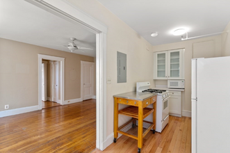 1607 Commonwealth Ave, Unit 12a in Boston, MA - Building Photo - Building Photo