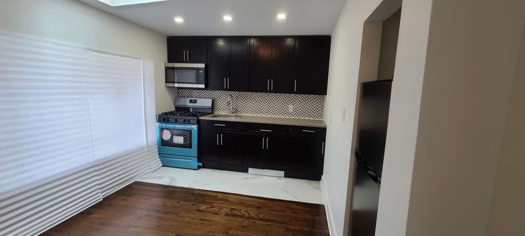 131 Beach 121st St in Queens, NY - Building Photo
