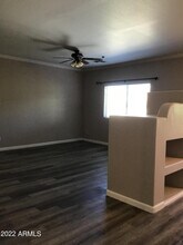 955 E Knox Rd-Unit -210 in Chandler, AZ - Foto de edificio - Building Photo