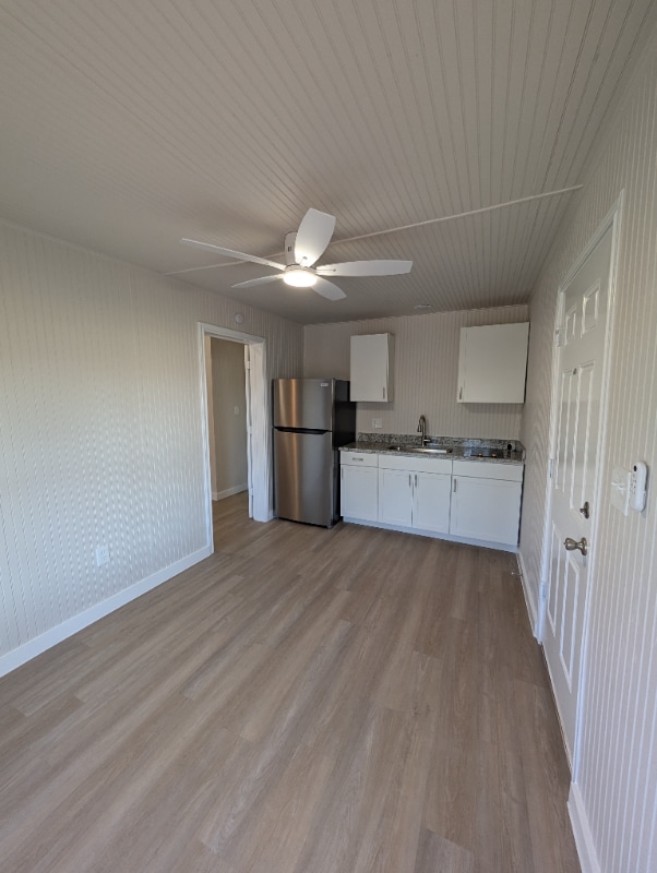 property at 1007 Bois D'Arc St