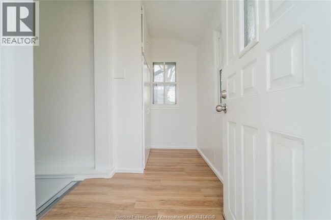 932 Oak Ave in Windsor, ON - Building Photo - Building Photo