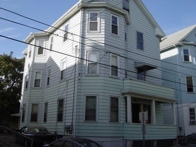 23-25 Tuxedo Ave in Providence, RI - Foto de edificio - Building Photo