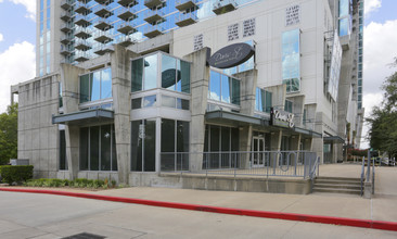 The Mosaic on Hermann Park in Houston, TX - Building Photo - Building Photo