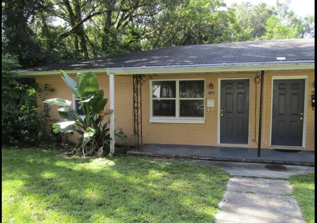 144 W Michigan Ave, Unit 144 W Michigan Ave in DeLand, FL - Building Photo - Building Photo