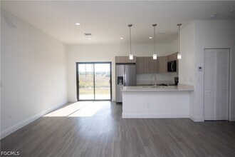 9004 Justice Cir in La Belle, FL - Building Photo - Building Photo